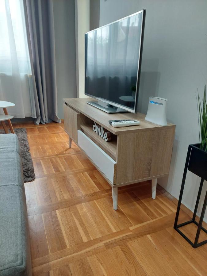 Smiley - Subotica Centar Apartment Exterior photo